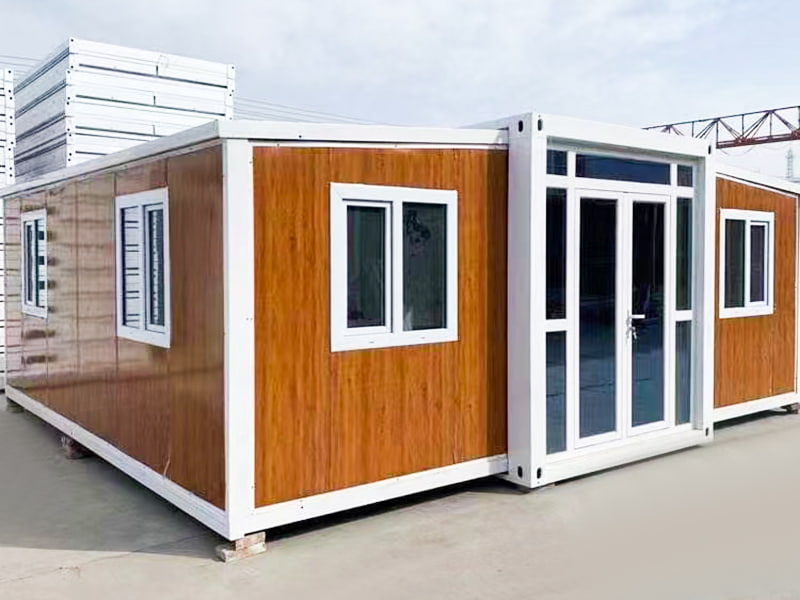 Erweiterbarer Doppelflügel-Containerraum für Wohnzwecke Erweiterbarer Doppelflügel-Containerraum für Wohnzwecke